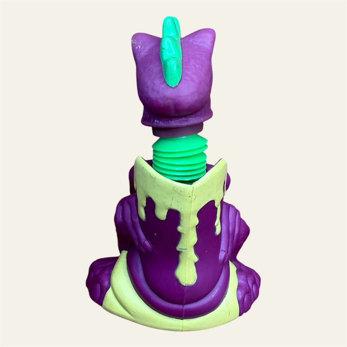 Vintage Kenner The Real Ghostbusters “Nasty Neck” Gobblin’ Goblins transforming figure.