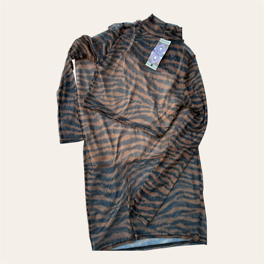 Boohoo Tiger Print Mesh Co-Ord Set – UK 10 -New