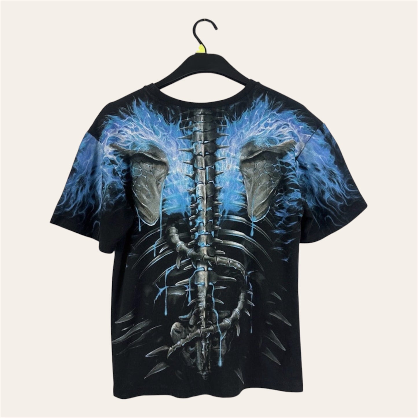 Spiral Skull Graphic T-Shirt - Large